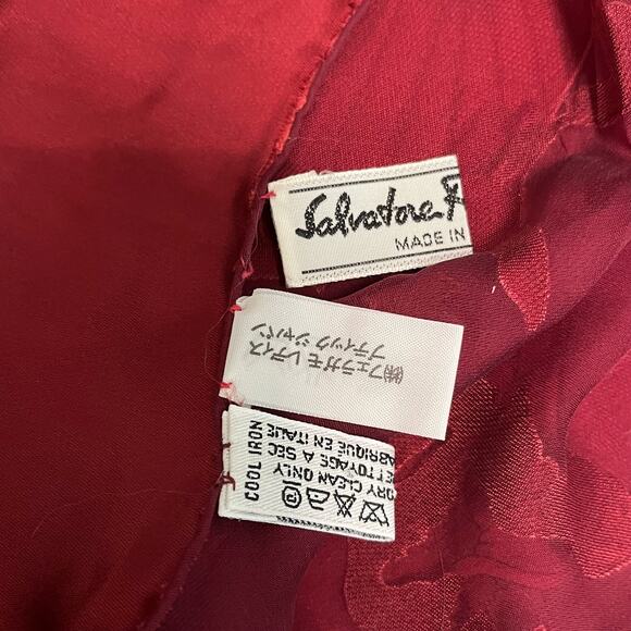 Salvatore Ferragamo Floral Burgundy Scarf - Picture 3 of 4